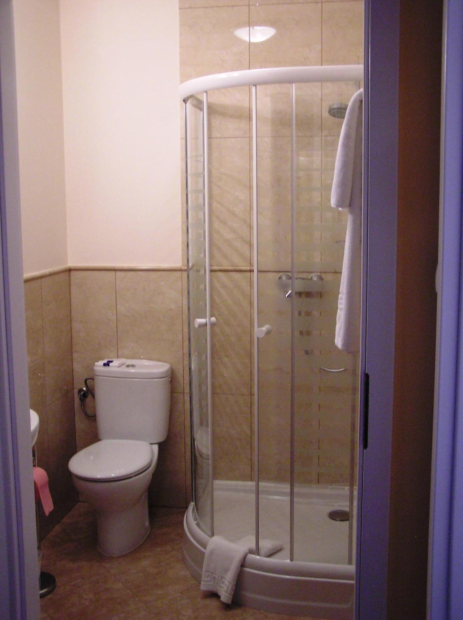 Hotel Zamek Krolewski W Rydzynie 리드지나 외부 사진